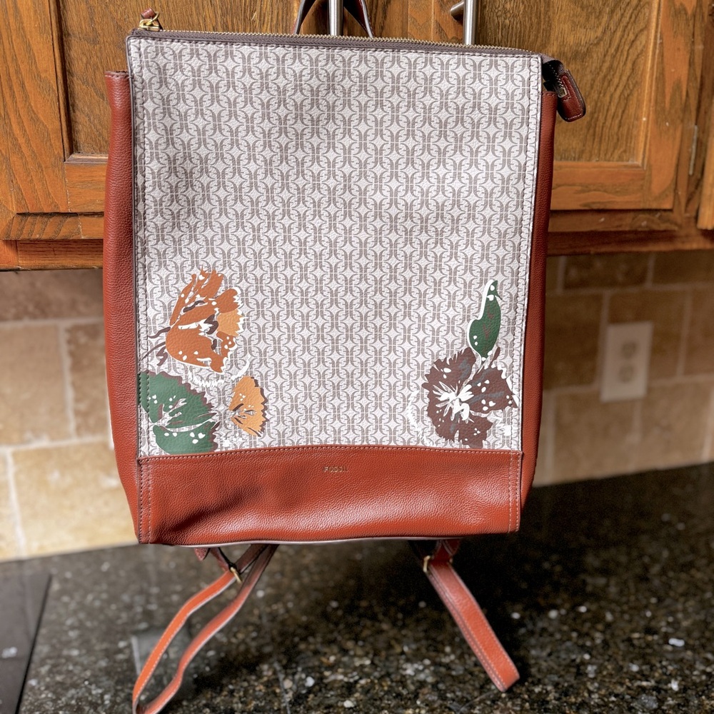 Fossil Elina Convertible Backpack - Taupe/Tan Like New Floral